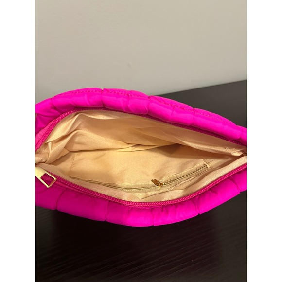 Bright Pink Puffy Quilted Pouch Cosmetic Bag Makeup Travel Zipper Pouch - Picture 2 of 2